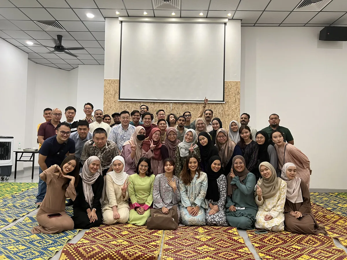 Full Utopia Group team formal photo