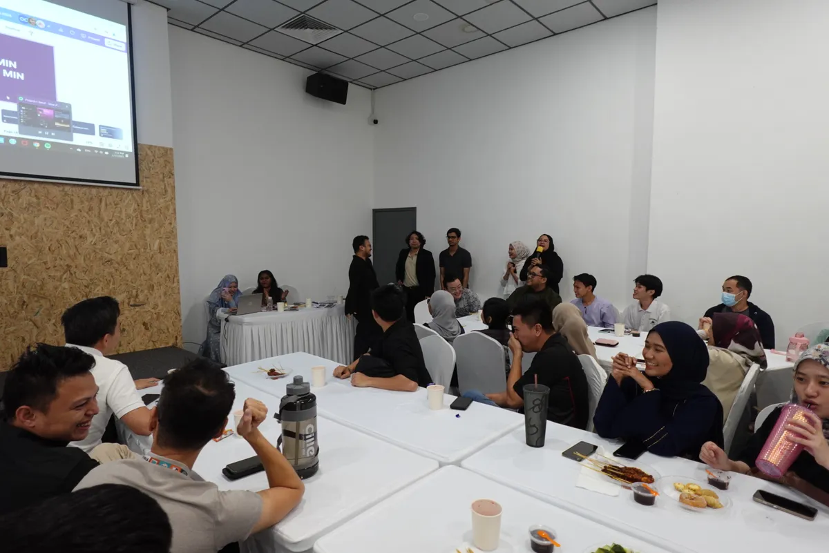 Team meeting and presentation