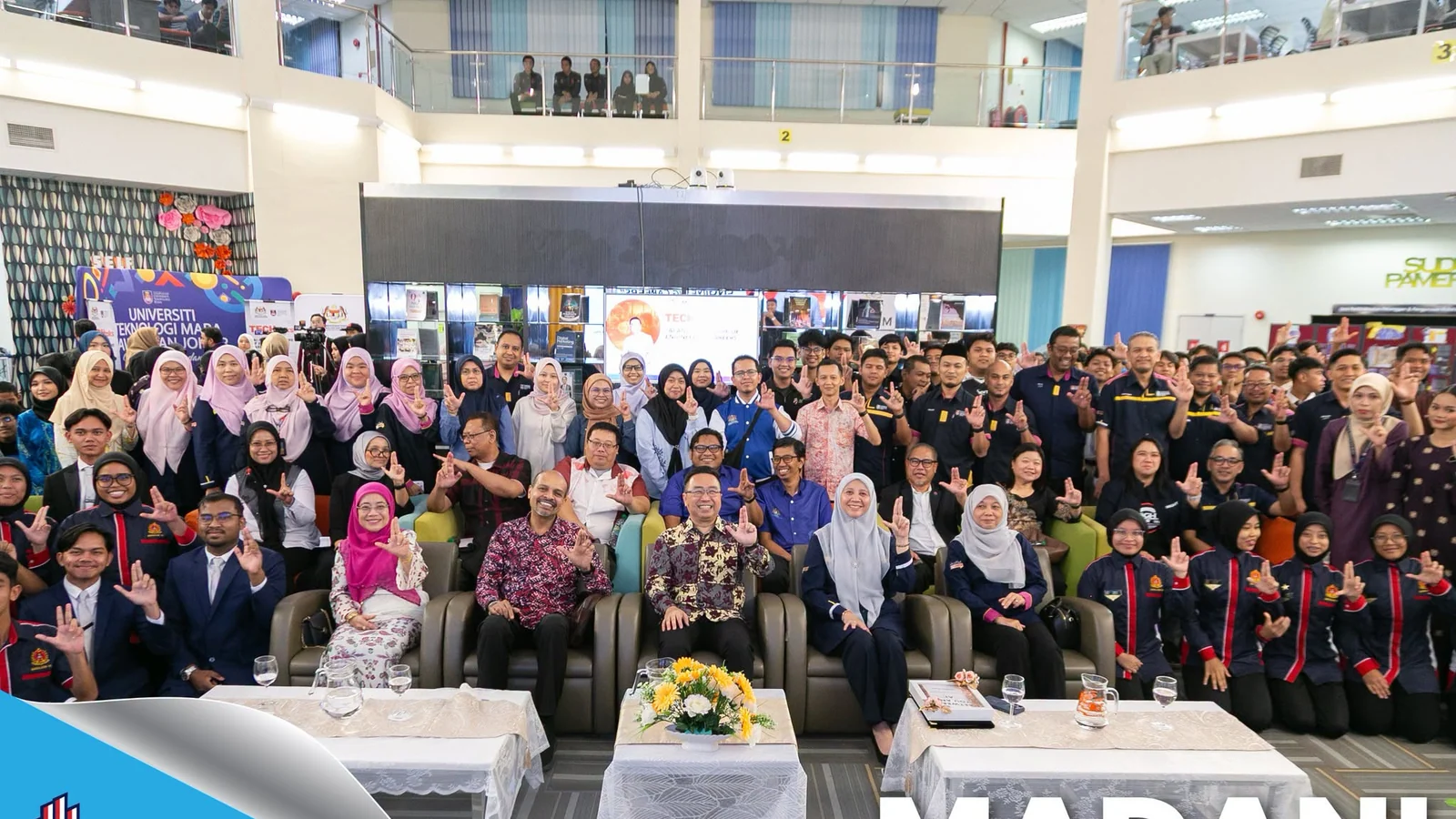 UiTM students, lecturers and guests at the MOSTI AI and engineering careers event in Pasir Gudang