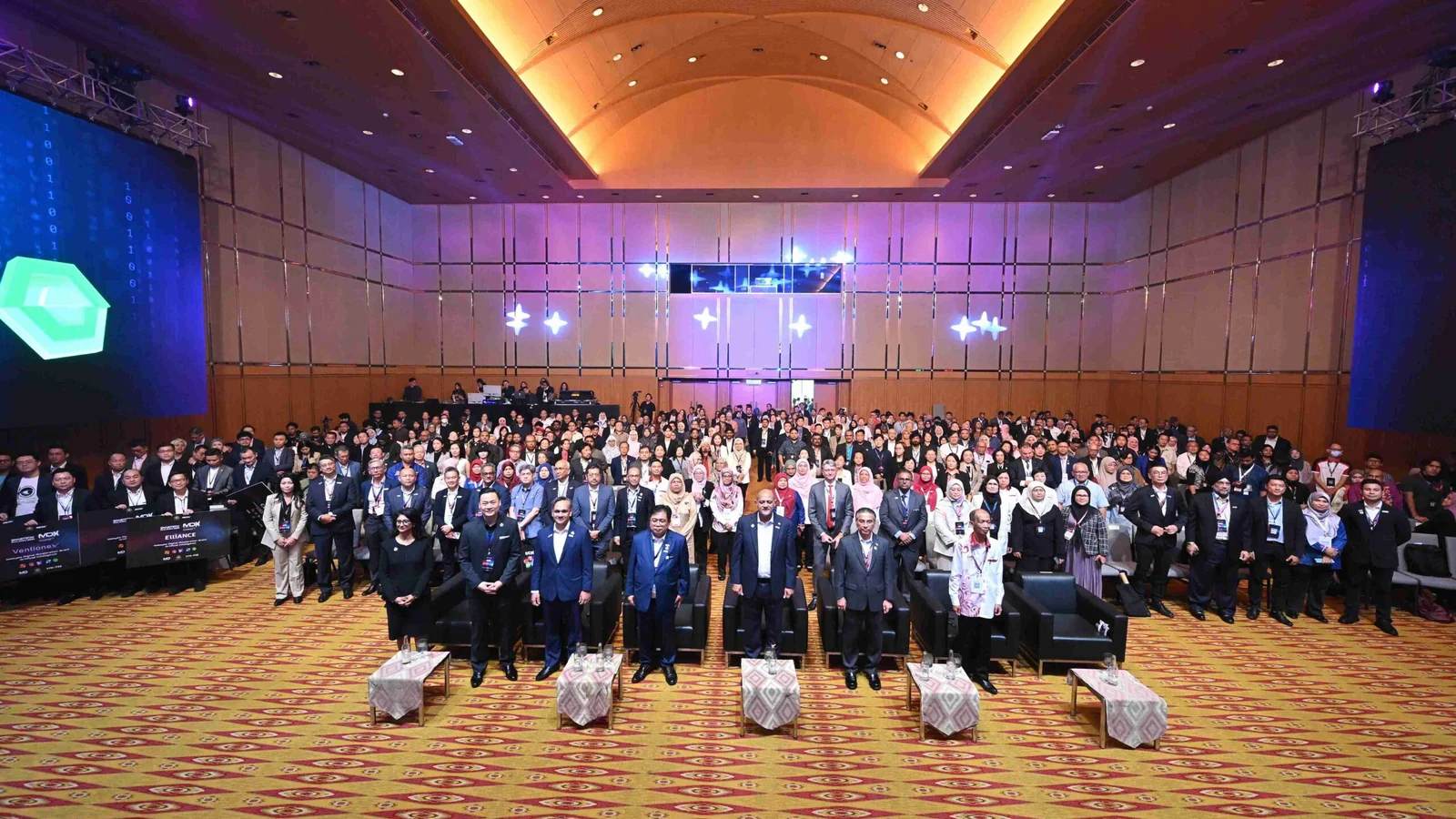 Government industry and technology participants at the Malaysia Digital Xceleration Summit and SmartGov Malaysia 2025