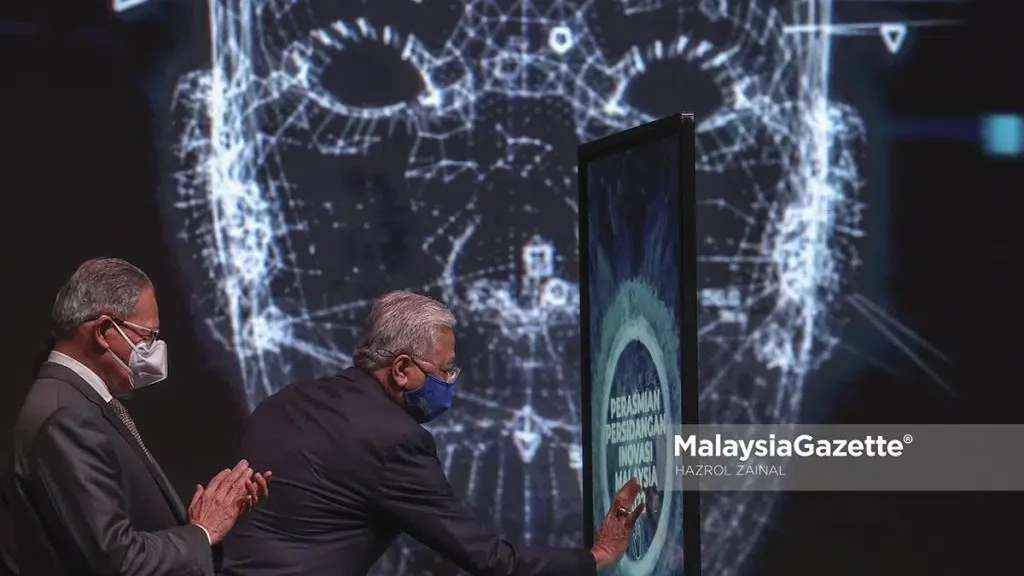 Malaysia Innovation Conference 2022 opening with government and industry participants