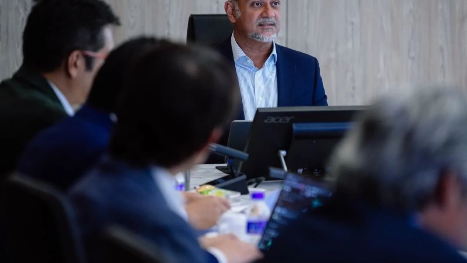 Gobind Singh Deo speaks to participants during Malaysia's AI Safety and Security roundtable